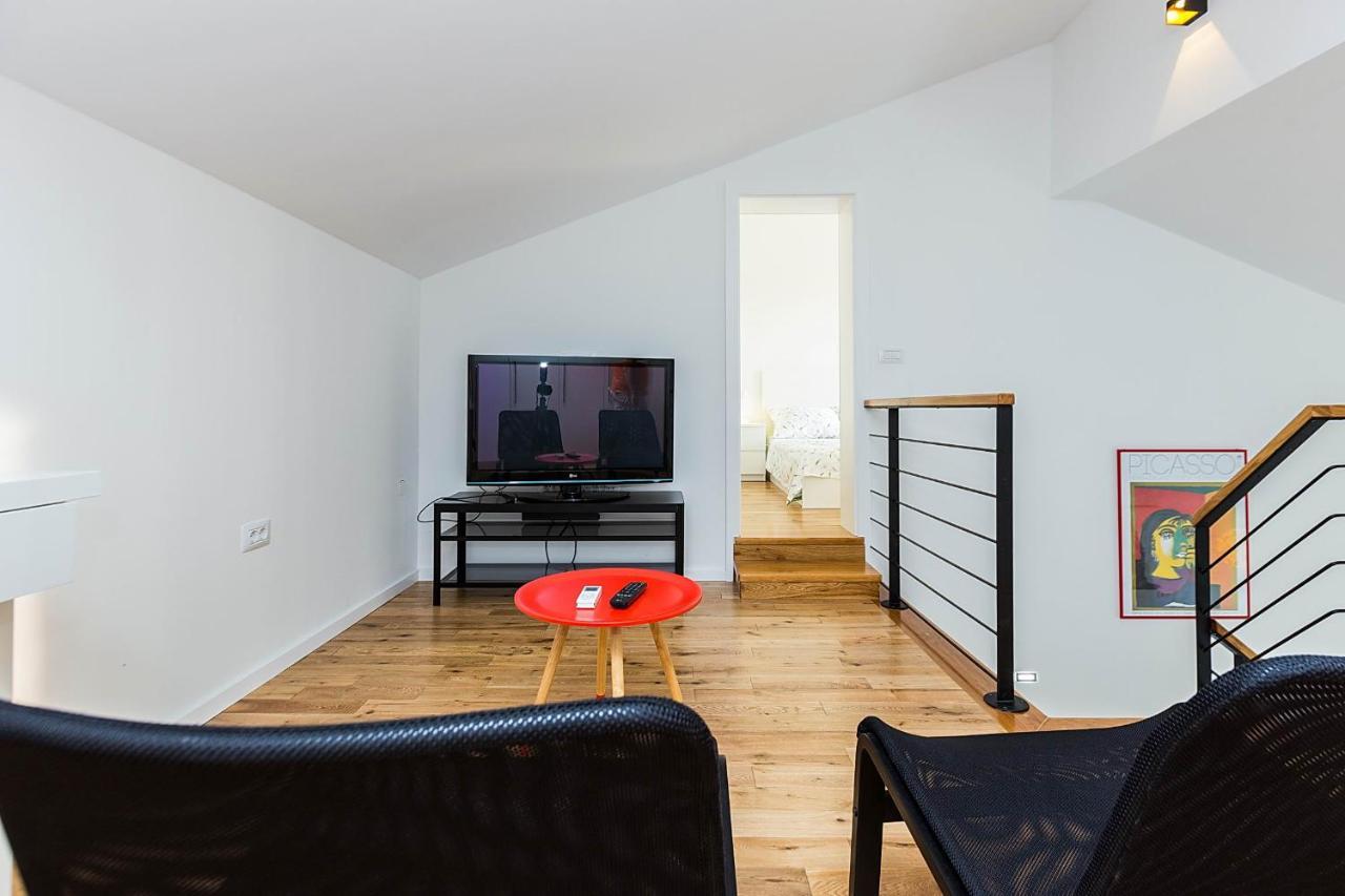 Apartments Dada Biograd Na Moru Exterior photo
