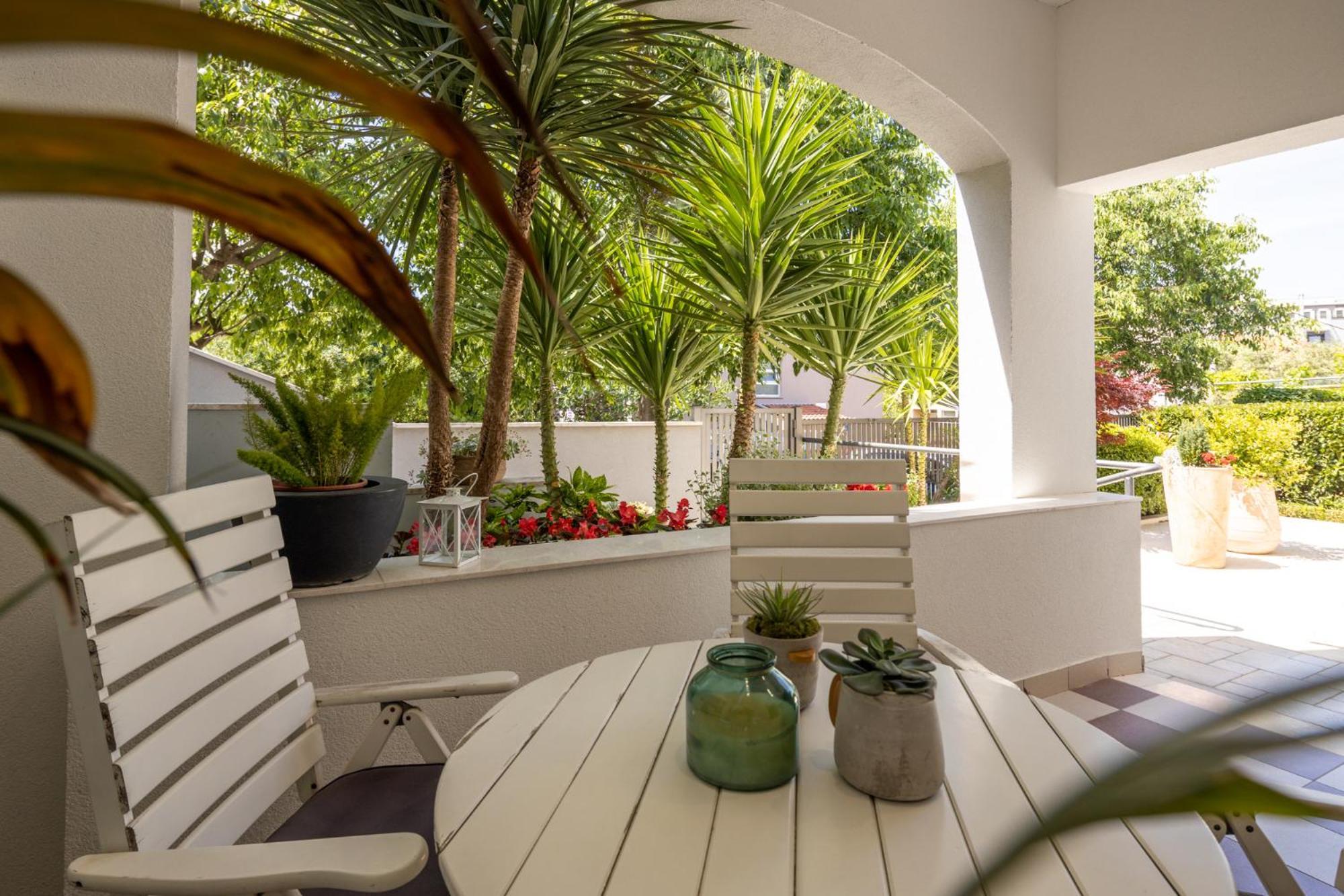 Apartments Dada Biograd Na Moru Exterior photo