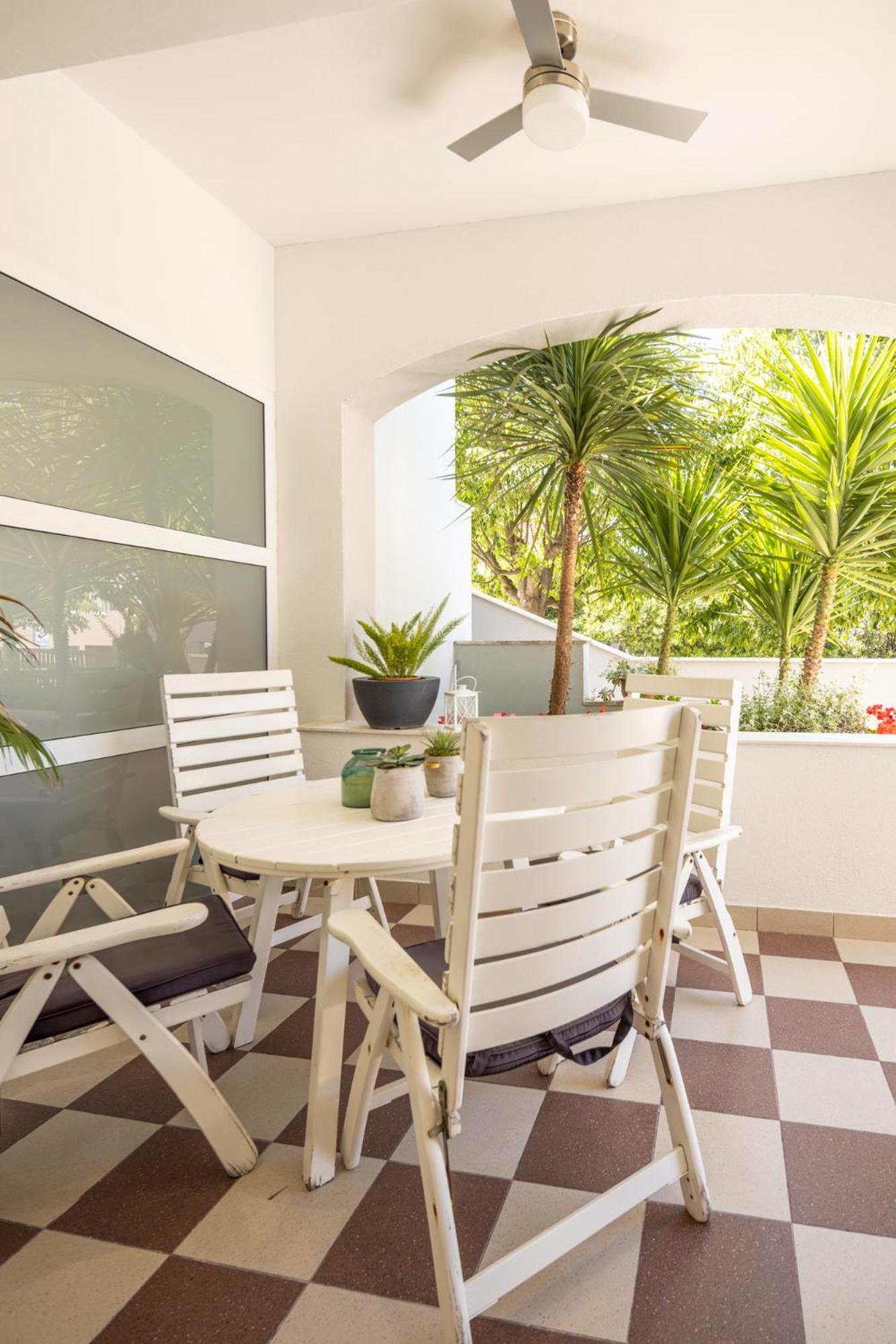 Apartments Dada Biograd Na Moru Exterior photo