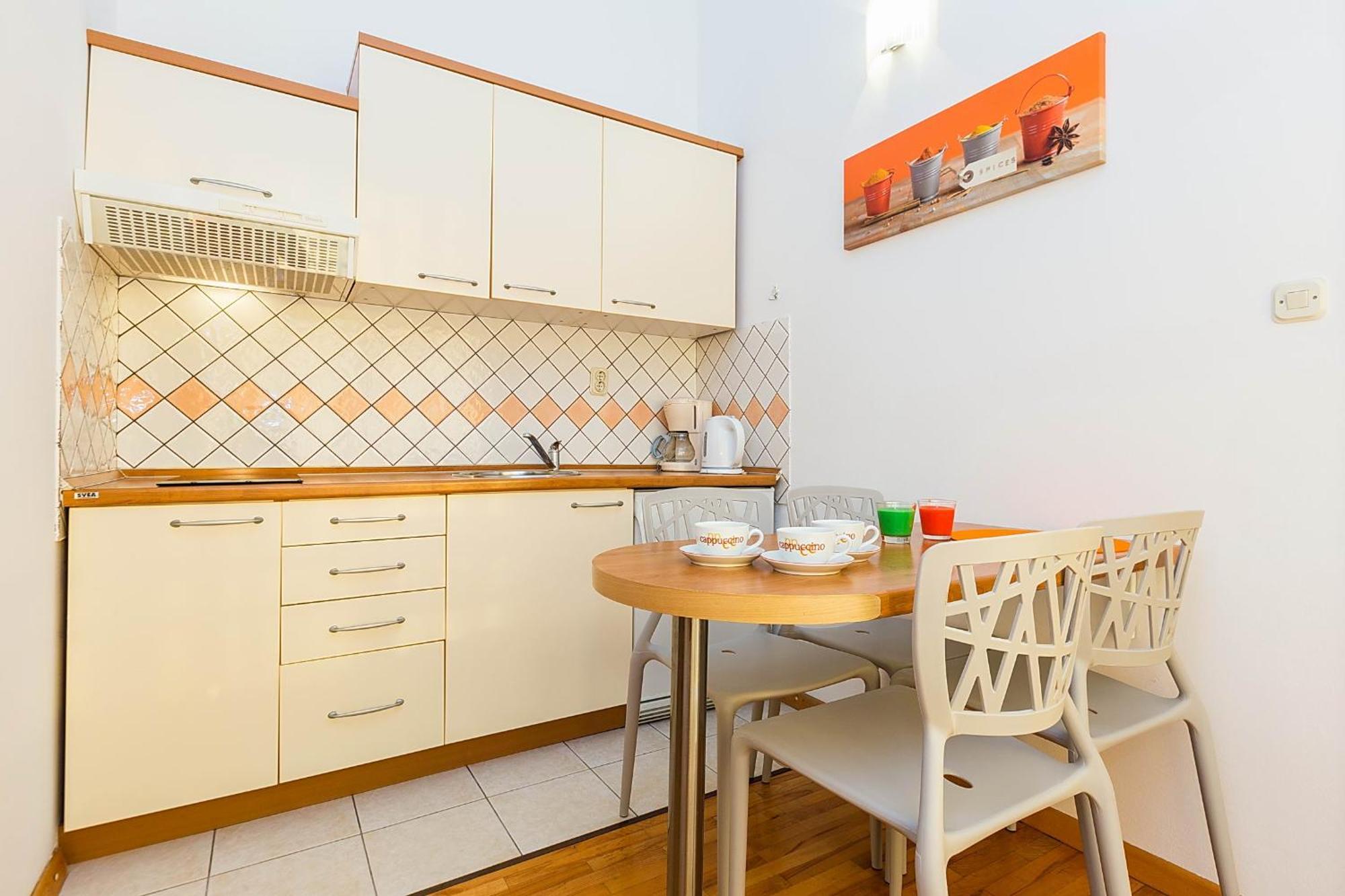 Apartments Dada Biograd Na Moru Exterior photo